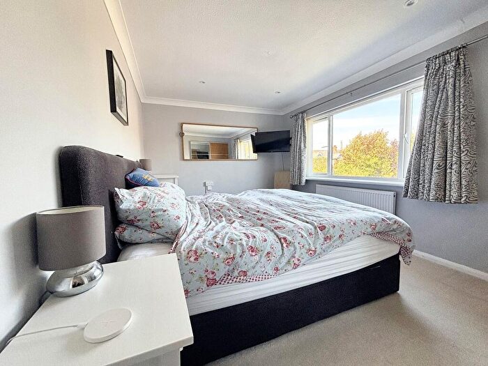4 Bedroom Detached House For Sale In Bruyn Road, Fordingbridge, SP6