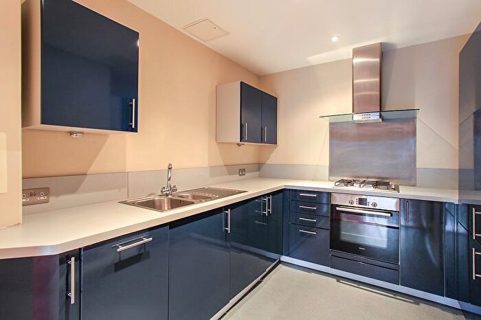 1 Bedroom Flat To Rent In Ladbroke Road, Redhill, RH1