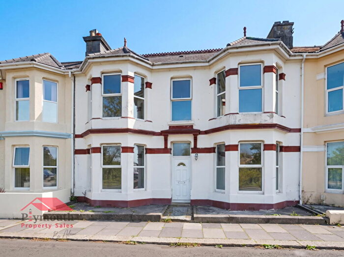 5 Bedroom Terraced House For Sale In Desborough Road, Plymouth, PL4