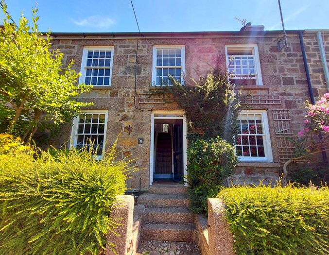 3 Bedroom Cottage To Rent In Penrose Road, Helston, TR13