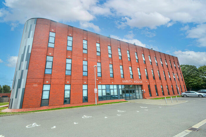 1 Bedroom Flat For Sale In Varity House, Vicarage Farm Road, Peterborough, PE1