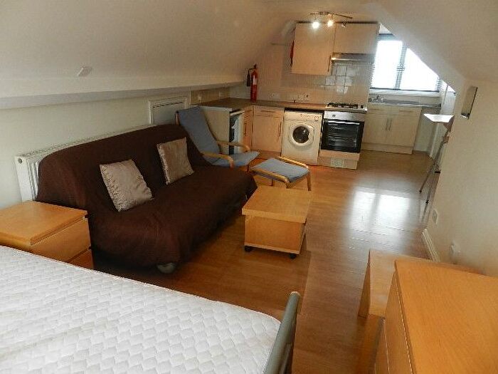 Studio To Rent In Laytonia Avenue, Cardiff, CF14