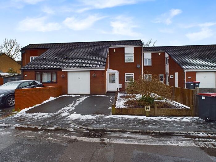 4 Bedroom Terraced House For Sale In Dinthill, Hollinswood, Telford, Shropshire., TF3