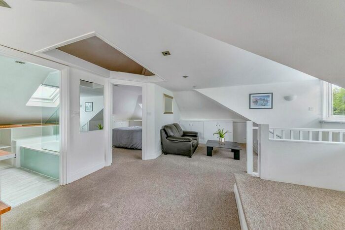 1 Bedroom Flat To Rent In Second Avenue, London, NW4