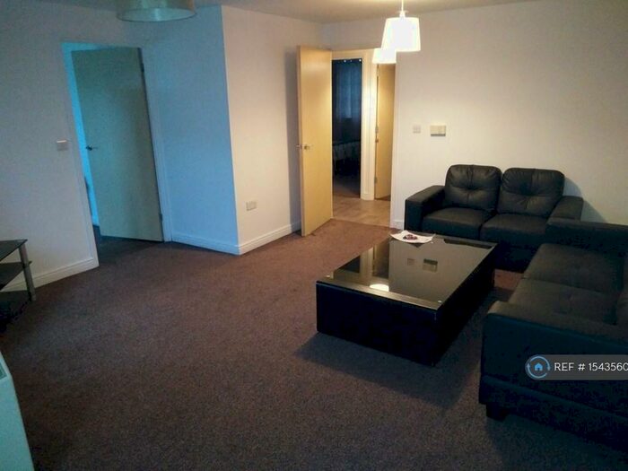 2 Bedroom Flat To Rent In Enfield, Enfield, EN1