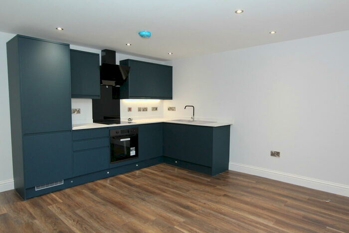 2 Bedroom Link Detached House To Rent In Housley Lane, Chapeltown, S35