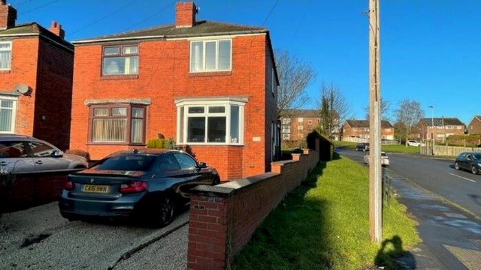2 Bedroom Semi-Detached House To Rent In Hill Top Lane, Kimberworth, Rotherham S61