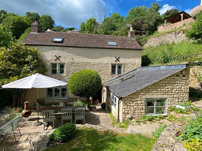 4 Bedroom Cottage For Sale In High Street, Chalford, Stroud, GL6