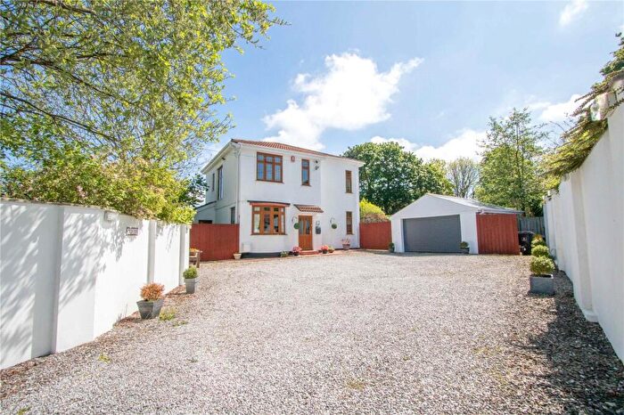4 Bedroom Detached House For Sale In Glenholt, Devon, PL6