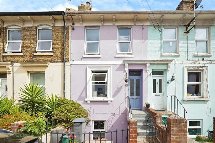 4 Bedroom Terraced House For Sale In De Burgh Street, Dover, Kent, CT17