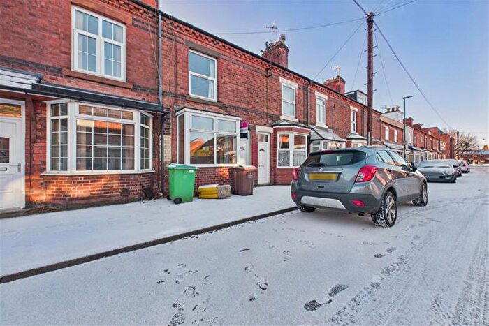 3 Bedroom Terraced House To Rent In Claude Street, Dunkirk, NG7