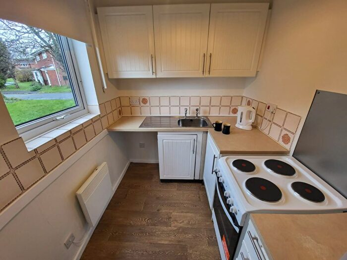 1 Bedroom Flat To Rent In Birchwood, Warrington, Cheshire, WA3