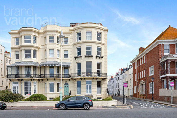 2 Bedroom Flat For Sale In Marine Parade, Brighton, East Sussex, BN2
