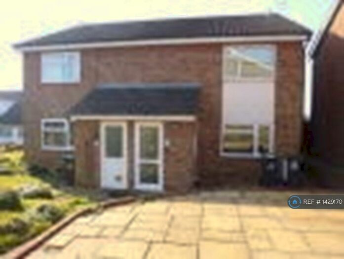 1 Bedroom Flat To Rent In Ridgeway, Stowmarket, IP14