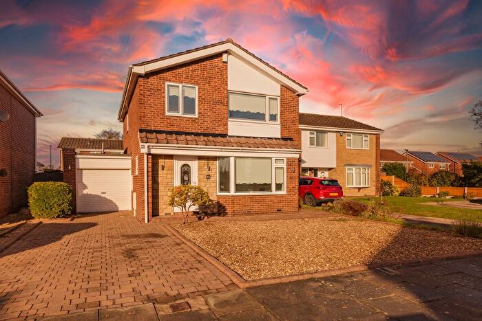 3 Bedroom Detached House For Sale In Harcourt Close, Doncaster, DN4