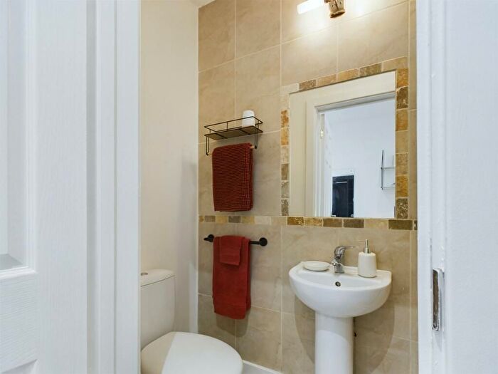 7 Bedroom Flat To Rent In Uttoxeter New Road, Derby, DE22