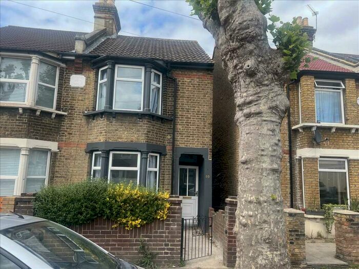 2 Bedroom End Of Terrace House To Rent In Colney Road, Dartford, DA1