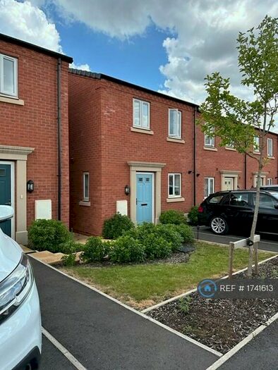 3 Bedroom End Of Terrace House To Rent In Saxelbye Avenue, Derby, DE1