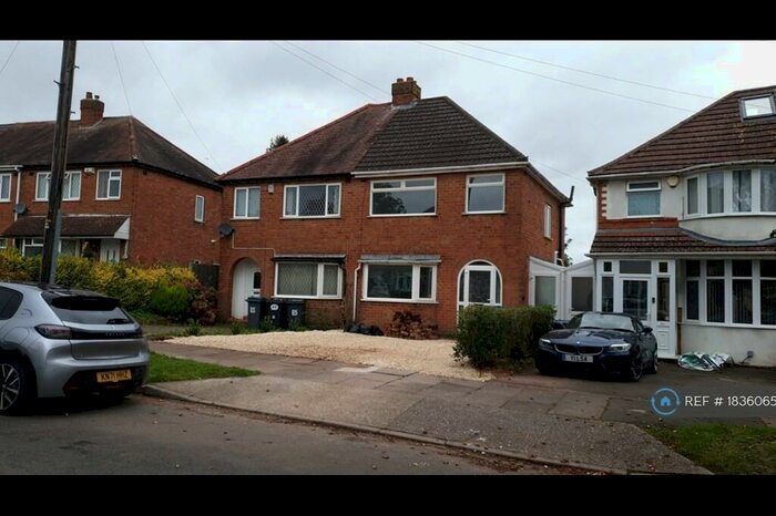 3 Bedroom Semi-Detached House To Rent In Dowar Road, Rednal, Birmingham, B45