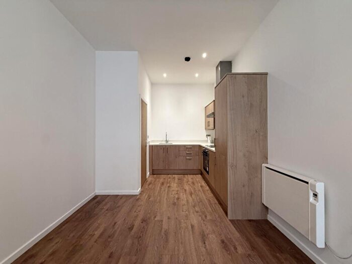 2 Bedroom Duplex To Rent In Spinners Mill, Hatter St, Manchester, M4