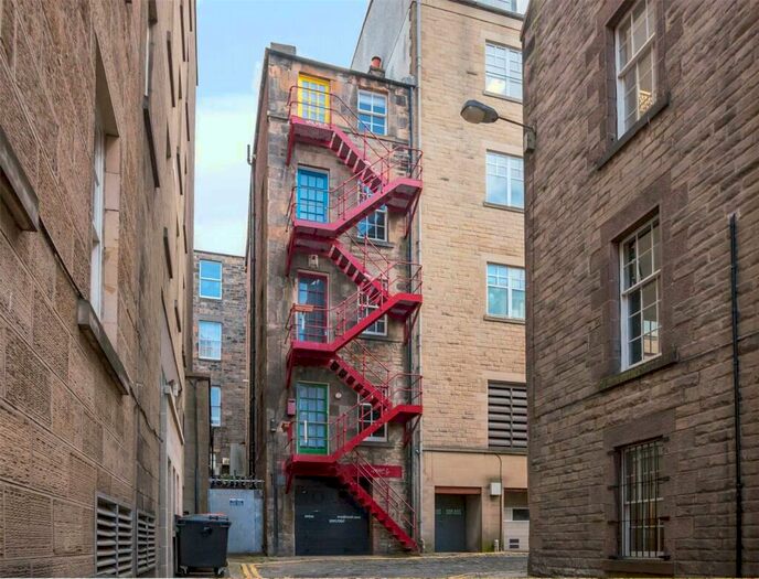 2 Bedroom Flat To Rent In Thistle Street Lane South West, Edinburgh, EH2