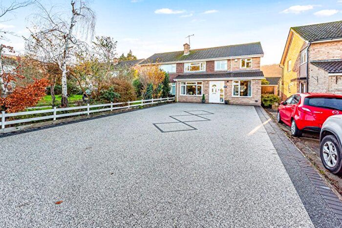 4 Bedroom Semi-Detached House For Sale In Elmhurst Road, Hutton - Fabulous Extended Home, BS24