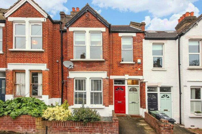 2 Bedroom Apartment To Rent In Durban Road, West Norwood, London, SE27