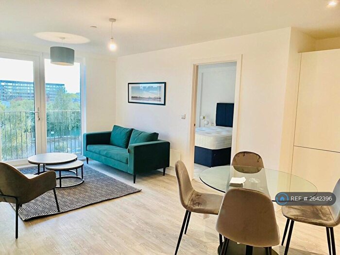 1 Bedroom Flat To Rent In Middlewood Plaza, Salford, M5