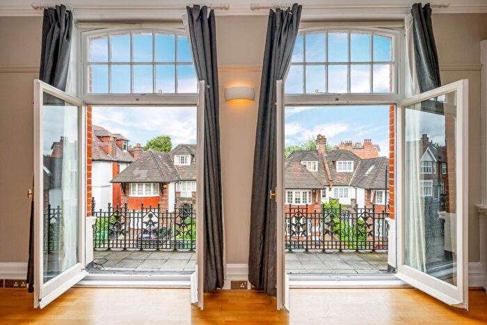 4 Bedroom Apartment To Rent In Buckingham Mansions, West End Lane, West Hampstead, NW6