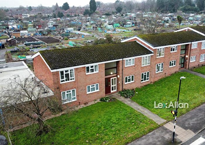 1 Bedroom Flat For Sale In South Road, Stourbridge, DY8