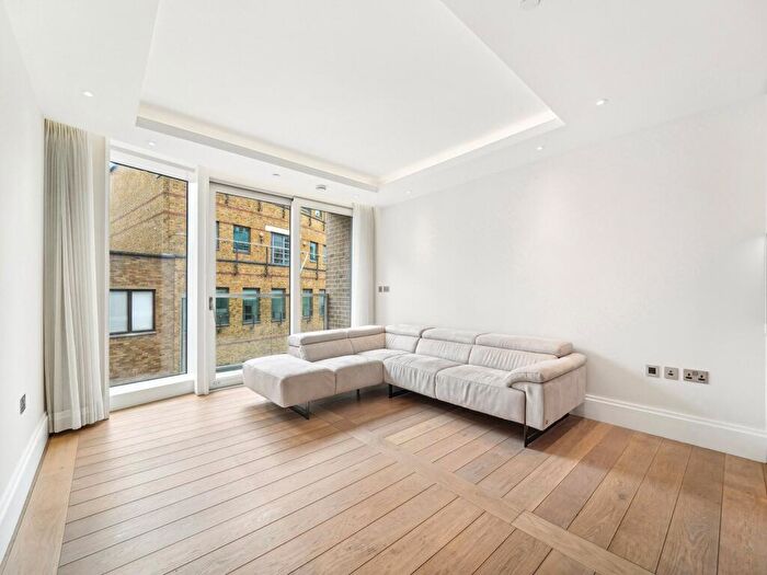 1 Bedroom Flat To Rent In Milford House, Strand, London, WC2R
