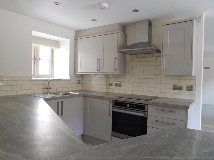 2 Bedroom Mews To Rent In Hounds Road, Chipping Sodbury, BS37