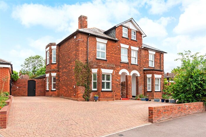 4 Bedroom Semi-Detached House For Sale In Julians Road, Stevenage, Hertfordshire, SG1