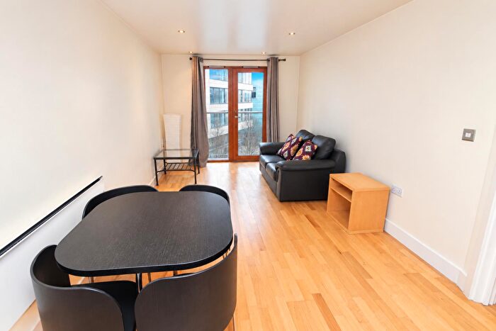 1 Bedroom Flat To Rent In McClure House, Leeds Dock, LS10