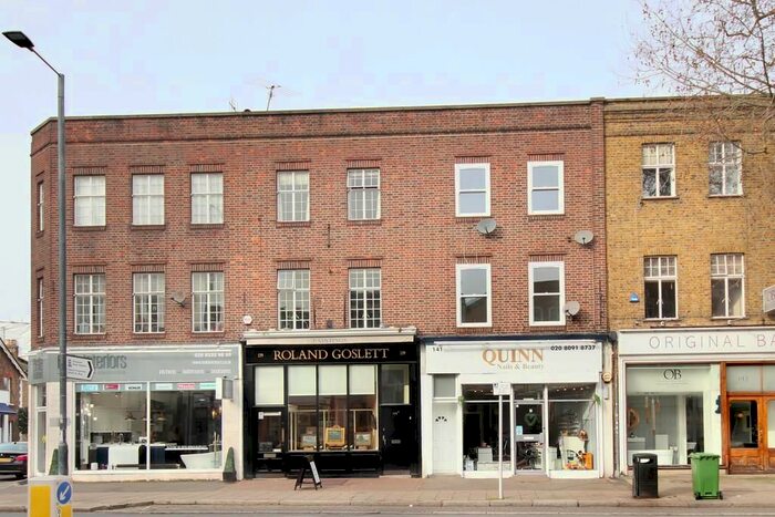3 Bedroom Flat To Rent In Kew Road, Kew, Richmond TW9
