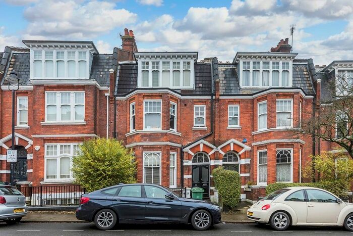 Studio To Rent In Glenloch Road, Belsize Park, London, NW3