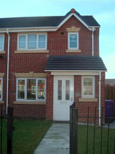 3 Bedroom Semi-Detached House To Rent In Shadowbrook Drive, Hunts Cross, Liverpool L24