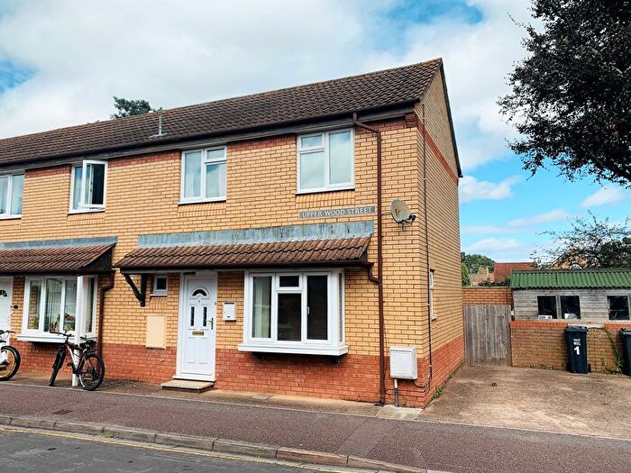 2 Bedroom End Of Terrace House To Rent In Upper Wood Street, Taunton, TA1