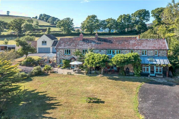 4 Bedroom Detached House For Sale In Higher Ashton, Exeter, EX6
