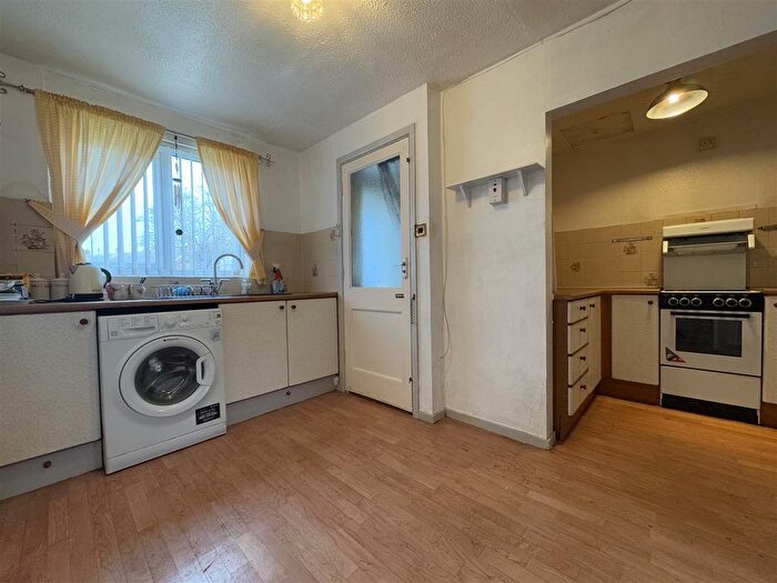3 Bedroom Terraced House For Sale In Claudian Way, Grays, RM16