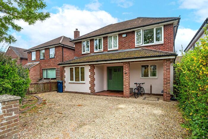 5 Bedroom Detached House For Sale In Blenheim Drive, Oxford, OX2