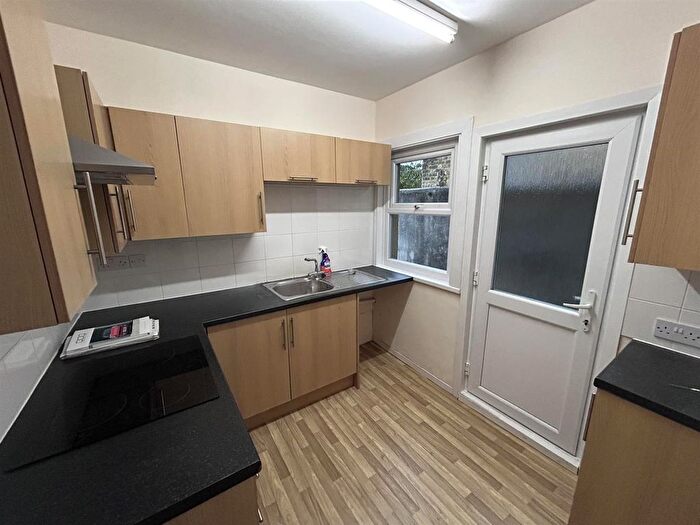 2 Bedroom Terraced House To Rent In Pheasant Road, Chatham, ME4