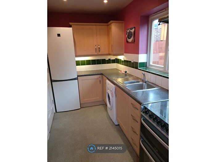 1 Bedroom Detached House To Rent In Otter Court, Reading, RG2
