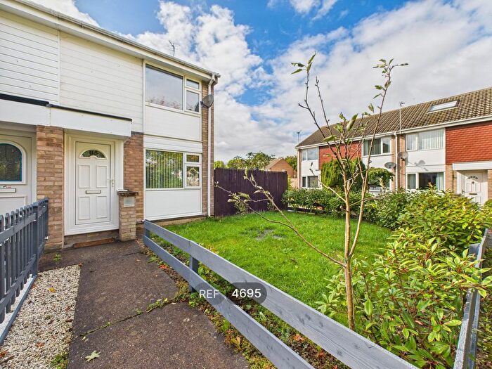 2 Bedroom End Of Terrace House To Rent In , Calderdale Drive, Nottingham, NG10