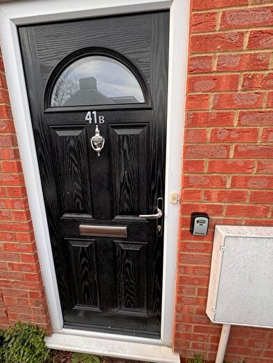 1 Bedroom Maisonette To Rent In Maitland Street, Bedford, MK40