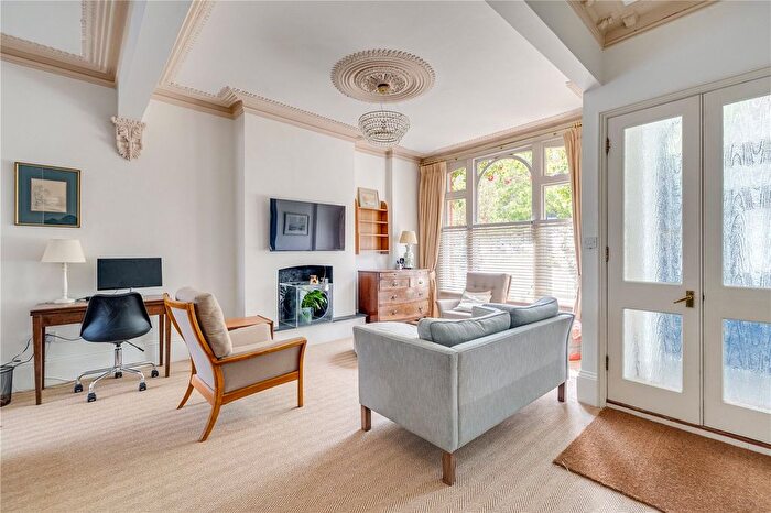 3 Bedroom Terraced House To Rent In Peterborough Road, London, SW6