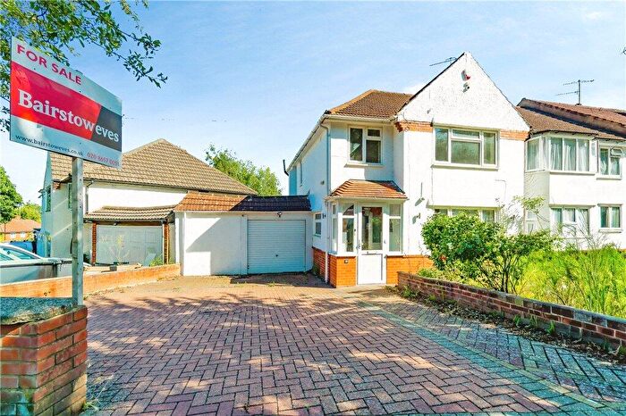 3 Bedroom End Of Terrace House For Sale In Foxearth Road, South Croydon, CR2