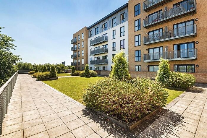 2 Bedroom Flat To Rent In Little Brights Road, Belvedere, DA17