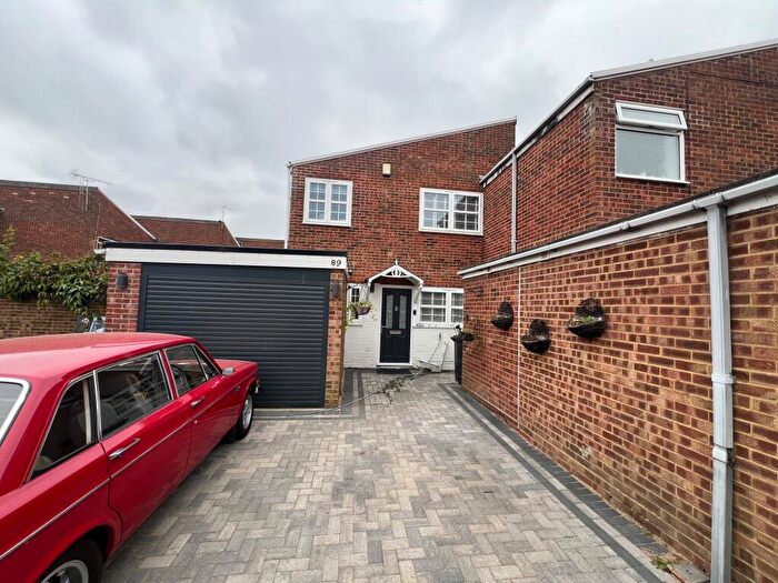 3 Bedroom House To Rent In Clyfton Close, Broxbourne, EN10