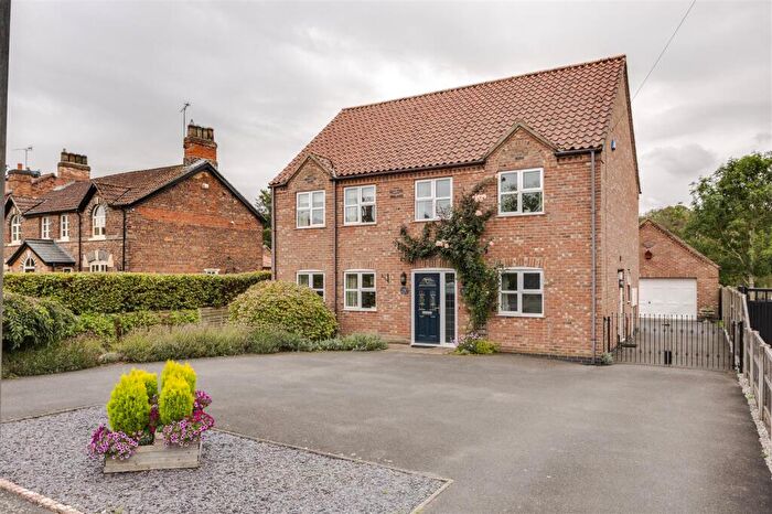 4 Bedroom Detached House For Sale In New Street, Elsham, DN20